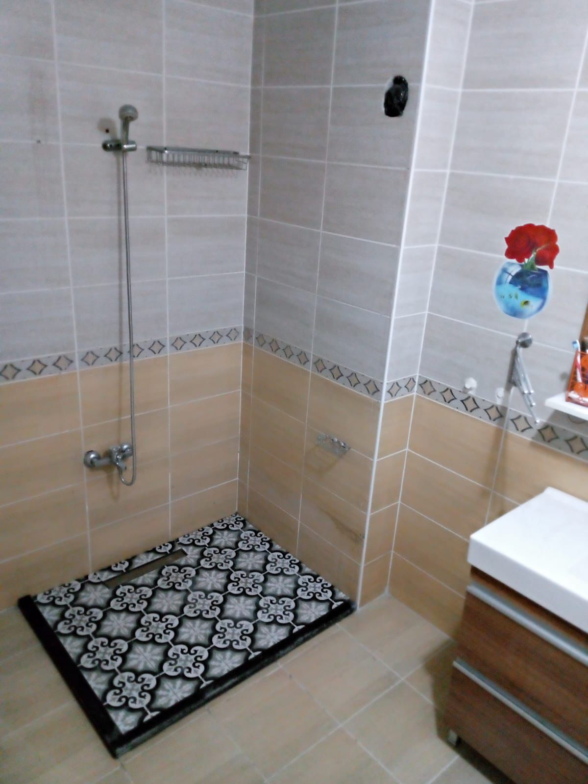 Banyo ve duş hattı su kaçağı kontrolü