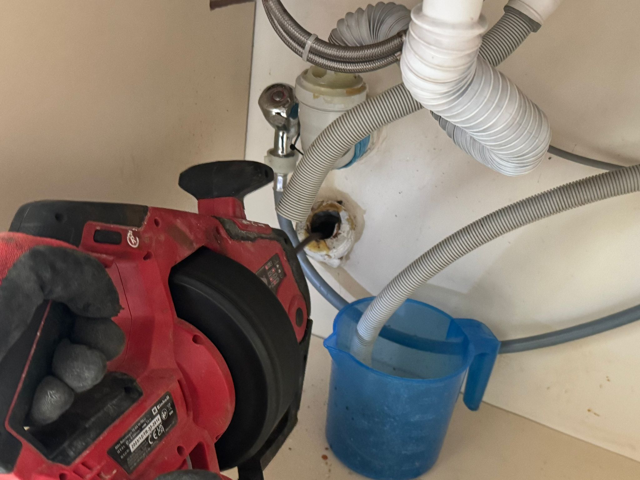 Lavabo Gideri Açma